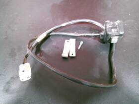 5hp-83976-02-00 Yamaha 03-09 Ttr125e Tte 125 E Oem Kill Off Switch Button