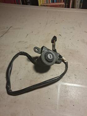 Yamaha 5hp8251000 Ttr125 Key Switch Ignition