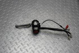 5pj-h2910-04-00 Yamaha 2005 Zuma 50 Yw50 Left Clip On Handle Horn Signals Switch Switches