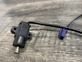5vs-82566-70-00 Yamaha 2004-2007 Xv1700 Road Star Oem Side Stand Safety Switch