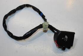 Yamaha B5u-84745-00-00 2025 Yzf R7 Right Handle Bar Kill Off Start Switch Control