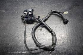 Yamaha B7n-83969-00-00 21-24 Mt-09 Mt09 Oem Left Clip On Handle Horn Signals Switch Switches