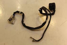 B9t-h3972-00-00 Yamaha 2024 Mt-03 Left Handle Horn Signal Switches Button Control