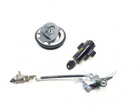 Yamaha B9txh2501000 2021 Mt-03 Ignition Lock Switch And Fuel Cap Set Oem