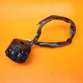 Bat-83969-10-00 Yamaha 21-24 Mt-07 Oem Left Clip On Handle Horn Signals Switch Switches