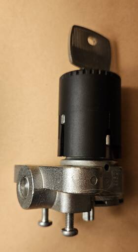 4502692 Zero Motorcycles Igntion Switch With Key 2021 Ds Zadi