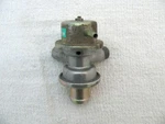 Kawasaki Gpz Kz 550 Oem Vacuum Air Switch Valve 16126-1017. Fixed Price $19.99.