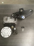 2005 Bmw R1200RT Ecu/computer Ignition Switch/fuel Cap/seat/glovebox 260231. Fixed Price $225.00.