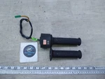 1981 Suzuki GS550 S20818) Right Hand Control Switch Throttle Twist. Fixed Price $40.24.