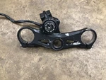 Kawasaki Ninja ZX10R 04 05 Oem Upper Triple Tree Clamp Ignition. Fixed Price $159.99.