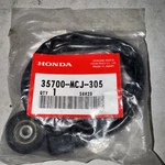 2009 Honda VFR800 35700-MCJ-305. Fixed Price $40.00.