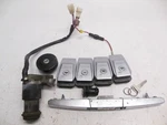 04H23 Yamaha Xvz 1300 Venture Royale 1987 Lock Set 1NL-82501-01-00. Fixed Price $149.49.