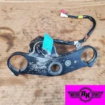 04-06 Yamaha Yzf R1 Ignition Lock W Key, Top Triple 5VY-82501-10-00. Fixed Price $74.99.