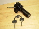 1988-1993 Moto Guzzi California Iii Carenato, (full Fairing), Ignition Switch.. Fixed Price $79.00.