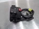 06-07 Suzuki GSXR750 & 600 Left Handlebar Control Turn Signal Switch 37400-01H10. Fixed Price $38.13.