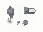 98-06 Harley Ultra Classic Glide Flhtcuse Lock Set Ignition Switch Cap And Key. Fixed Price $349.69.