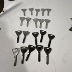 Ilco H-62 Blank Ford Vintage Lot Of 20 Uncut Keys. Fixed Price $25.00.